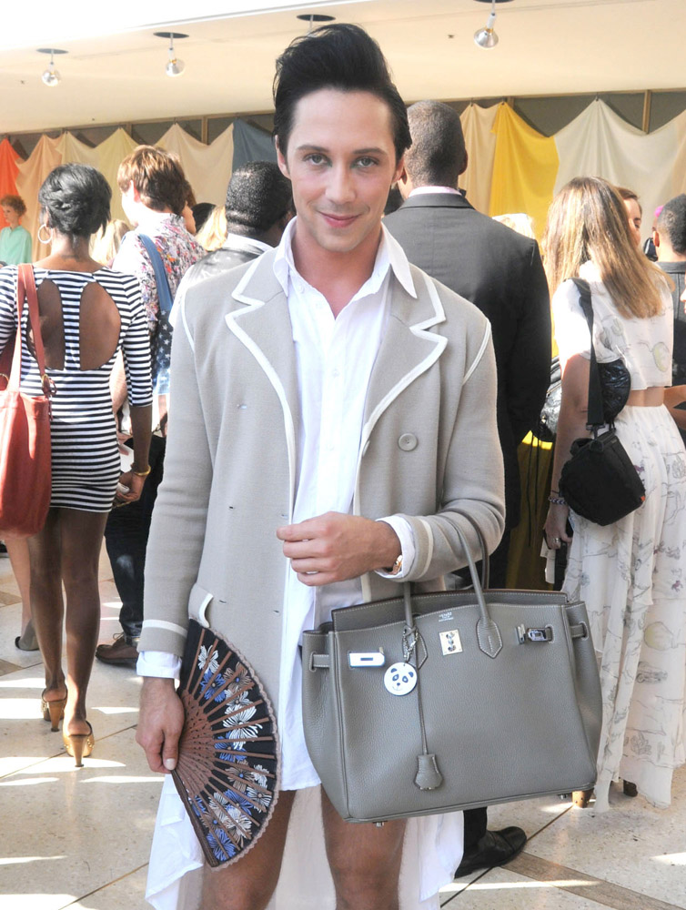 The Many Bags of Accessory-Loving Male Celebrities - Page 37 of 37 -  PurseBlog