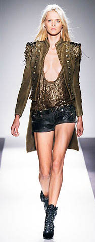 Louis Vuitton Spring 2010 Fashion Week