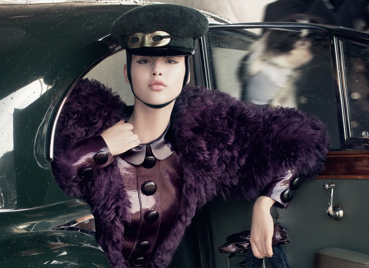 In LVoe with Louis Vuitton: Louis Vuitton Fall Winter 2011 2012 Ad Campaign