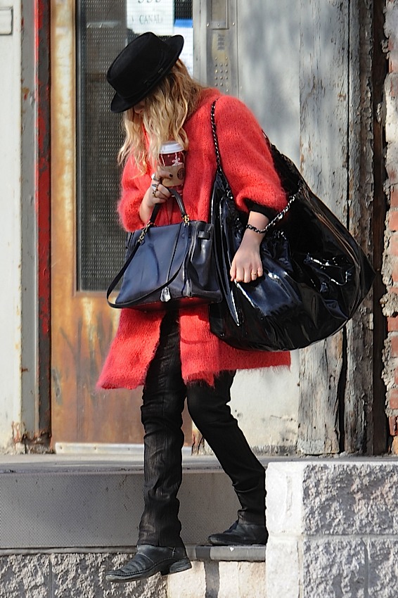 Ashley Olsen toting Gold Birkin 40cm, One of our fave two, …