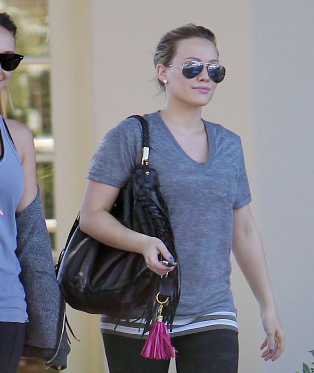 The Many Bags of Hilary Duff - PurseBlog