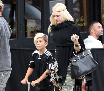 Gwen deals stefani purse