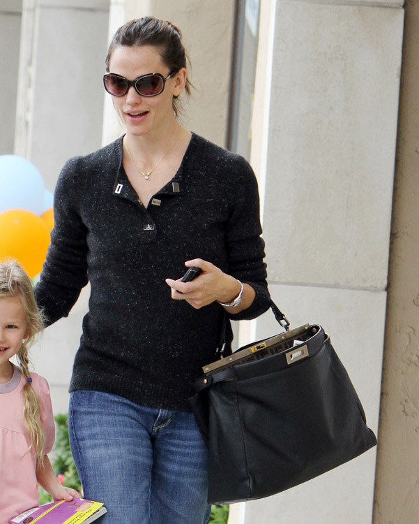 19 Hands-Free Bags Inspired by Blake Likely, Jennifer Garner, and More