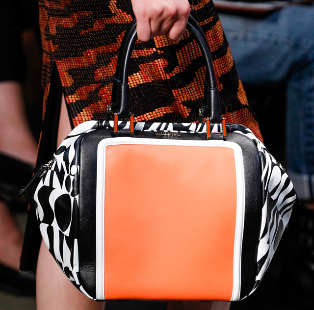 The IT Bags Of 2014 Spring Are Soooo Tiny! - The Fashion Tag Blog