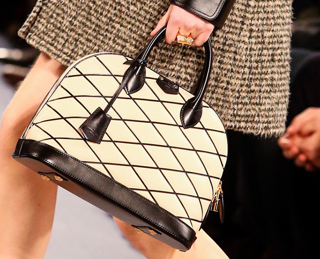 Nicolas Ghesquière for Louis Vuitton Fall Handbags