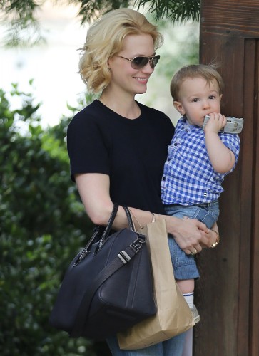 The Many Bags of January Jones, Part Two - PurseBlog