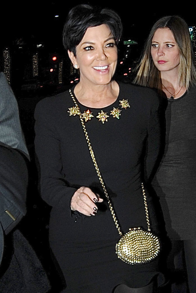 Kris Jenner -- Selling Expensive Purse on   'It's Just Not My Color!