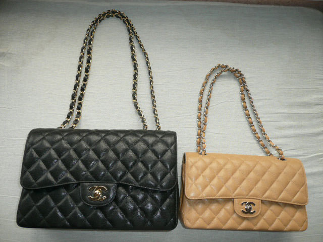 5 WAYS TO WEAR THE CHANEL JUMBO CLASSIC FLAP - ARE BIG BAGS COMING