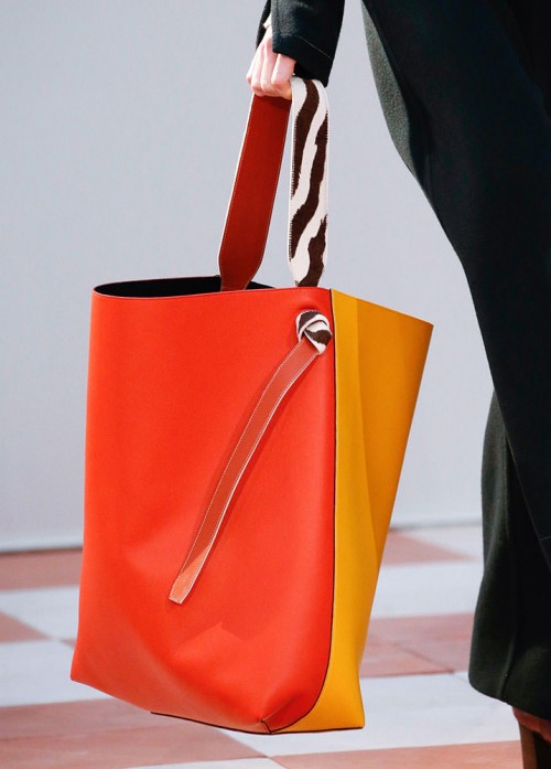Céline’s Fall 2015 Runway Bags are the Brand’s Most Wearable in Recent ...