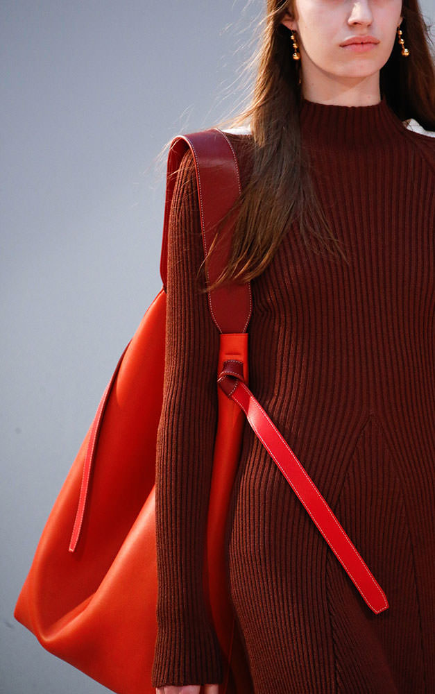 Céline’s Fall 2015 Runway Bags are the Brand’s Most Wearable in Recent ...