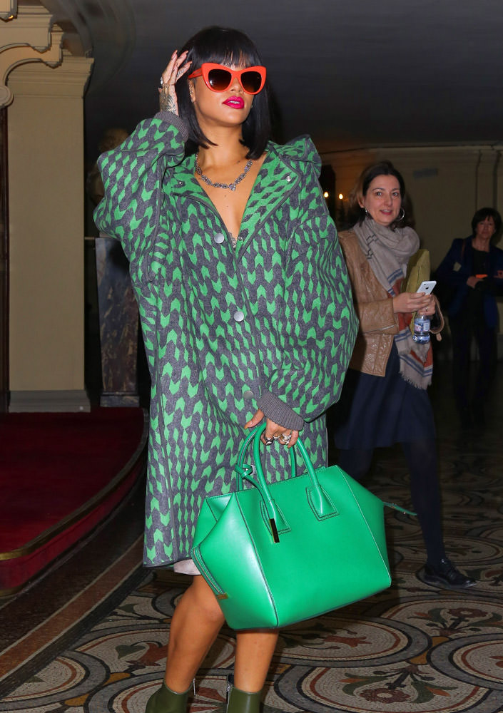 The Many Bags of Rihanna, Part Three - PurseBlog  Rihanna, Rihanna style,  Celebrity style inspiration