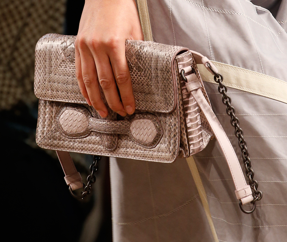 Bottega Stuck to What It Knows for Spring 2016 Bags PurseBlog