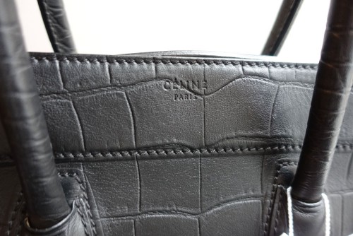 A Quick Reference on How to Authenticate Your Pre-Owned Handbag on The ...