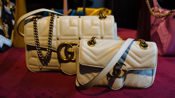 Your First Look at Gucci’s Fall/Winter 2016 Bags, Shoes and Accessories ...