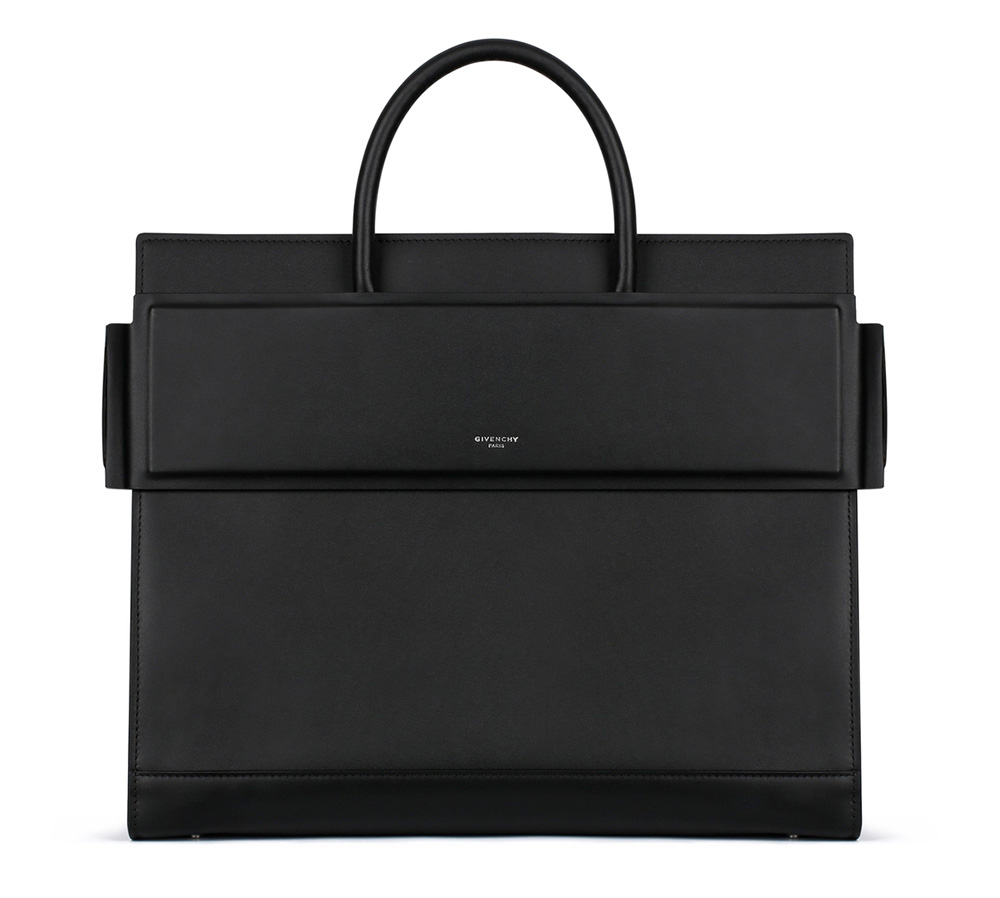 Givenchy's Fall-Winter 2016 Handbag Lookbook is Heavy on the Brand New ...