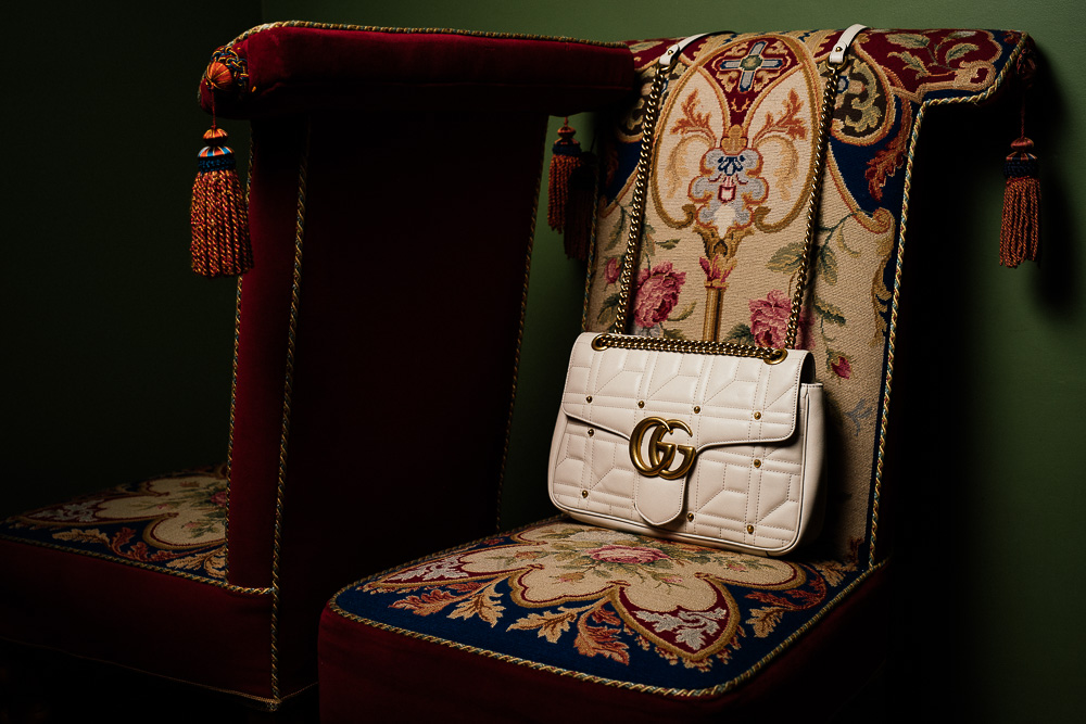 Gucci - Authenticated GG Marmont Flap Handbag - Velvet Black Plain for Women, Very Good Condition