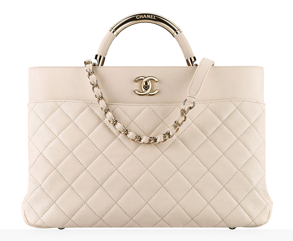 Chanel Celebrates the 11.12 Bag with the Chanel Iconic Campaign - PurseBlog