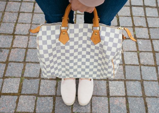 Louis Vuitton Speedy Damier 30 store White Satchel