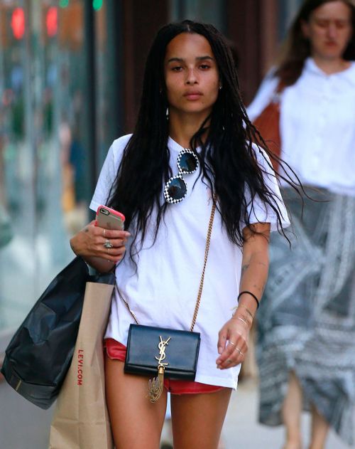 Take a Dive into the Effortless Cool of Zoë Kravitz’s Bag Collection ...