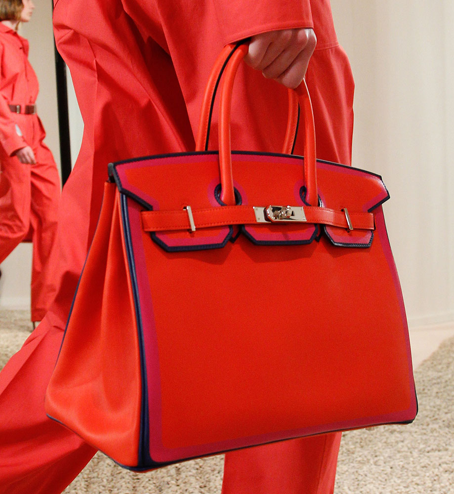 Celebs Chose Bags from Givenchy, Dior & Armani Last Week - PurseBlog