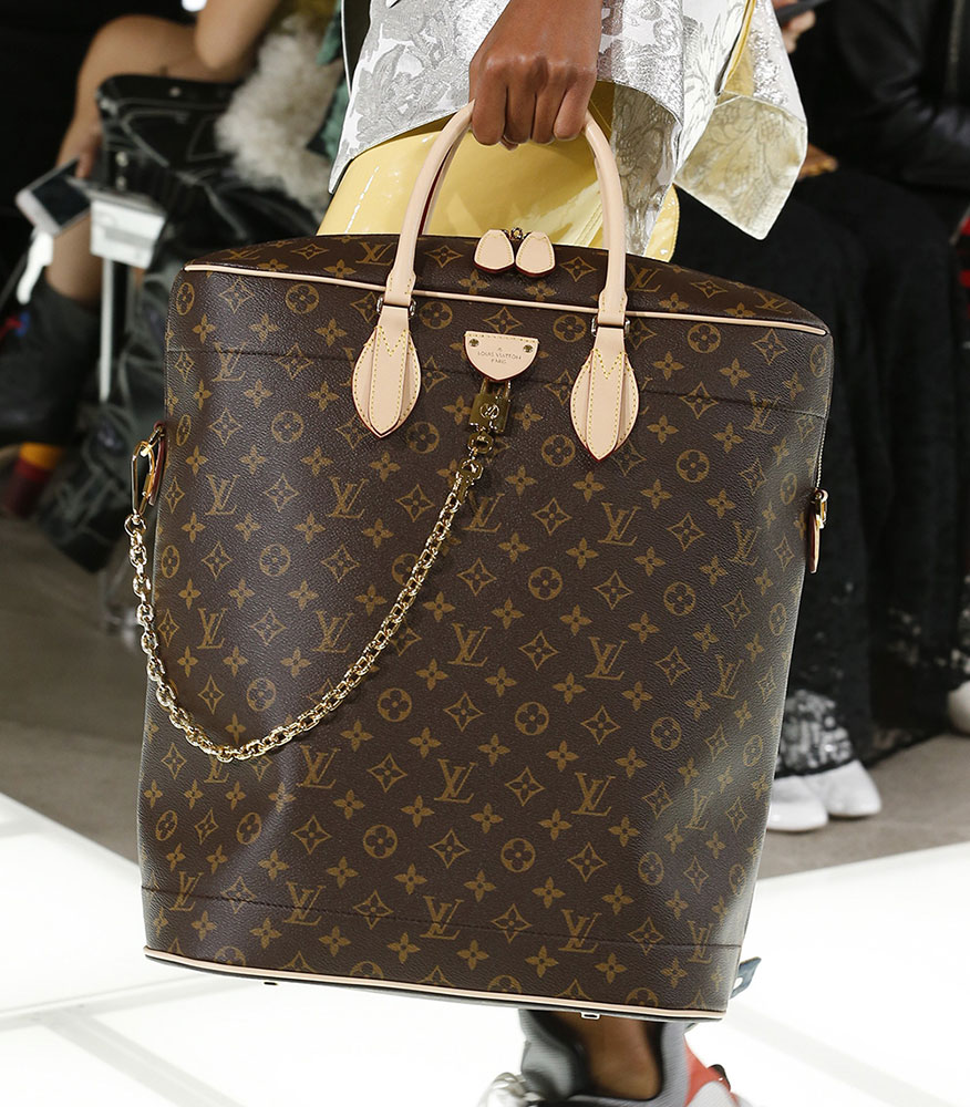  Louis  Vuitton  s Spring 2022 Runway Bags  Went in an Angular 