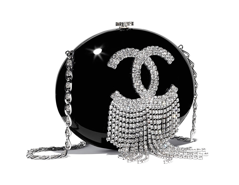 Chanel Releases Spring 2018 Handbag Collection with 100+ of Its Most  Beautiful Bag Images Ever (Plus Prices!) - PurseBlog