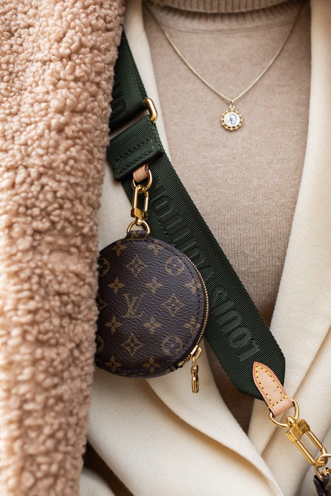 Louis Vuitton Multi Pochette Accessoires Bag REVIEW 🤔 + WHAT FITS
