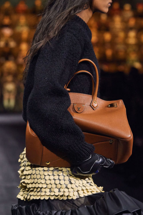 New Monogram Bags Steal the Show at Louis Vuitton’s Fall 2020 Runway ...