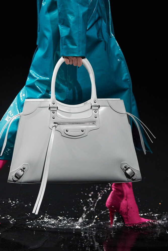 Luxury brands, Balenciaga Neo Classic City Bag