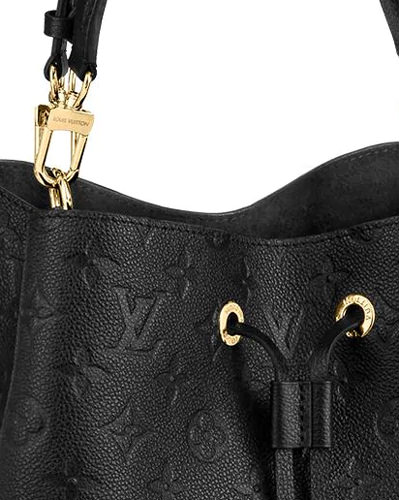 Louis Vuitton NEONOE MM Empreinte (Black/Beige) Review ( What fits? Is it  worth it? Mod shots) 