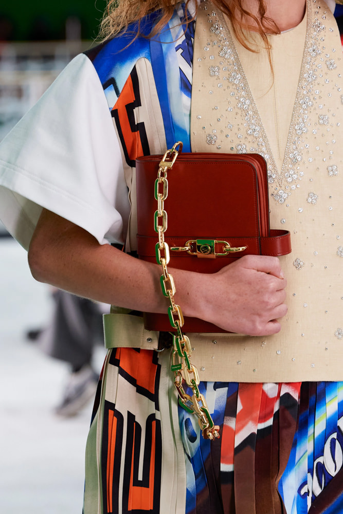 The Best Chunky Chain Bags for Spring 2021 - PurseBlog