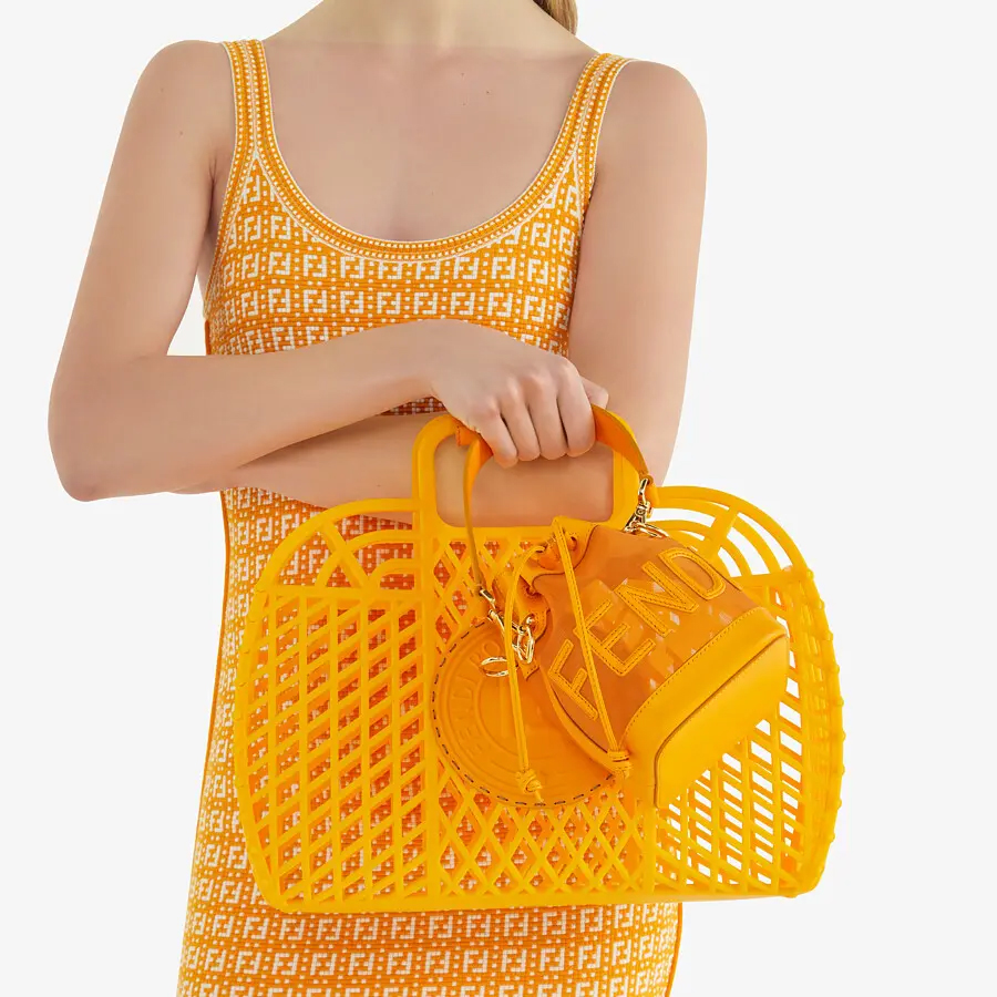 Fendi 80s Shoulder Bags for Women