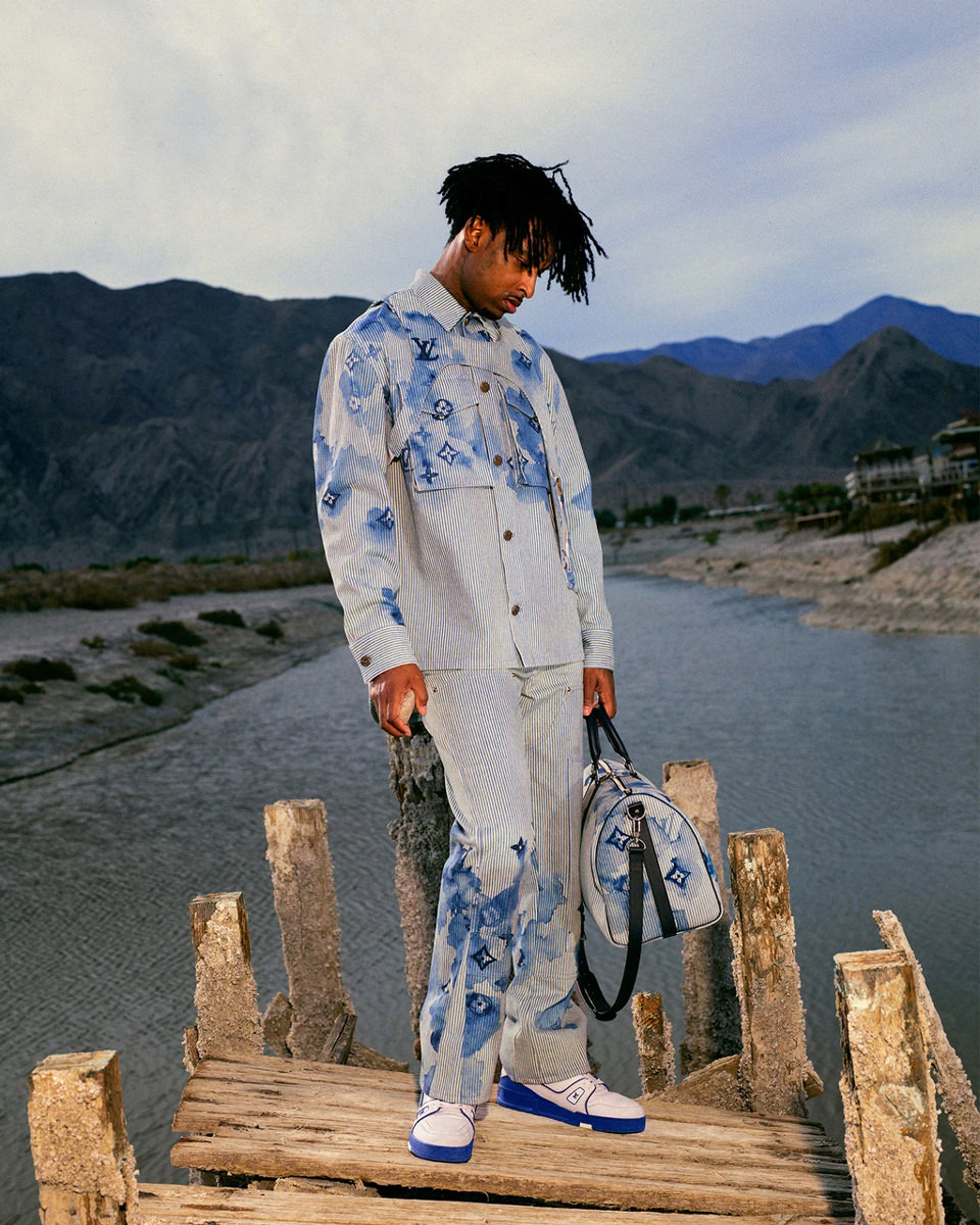 PASTELS AND SEASIDE BLUES ARE THE ESSENCE OF LOUIS VUITTON'S S/S 2021 MENS  COLLECTION