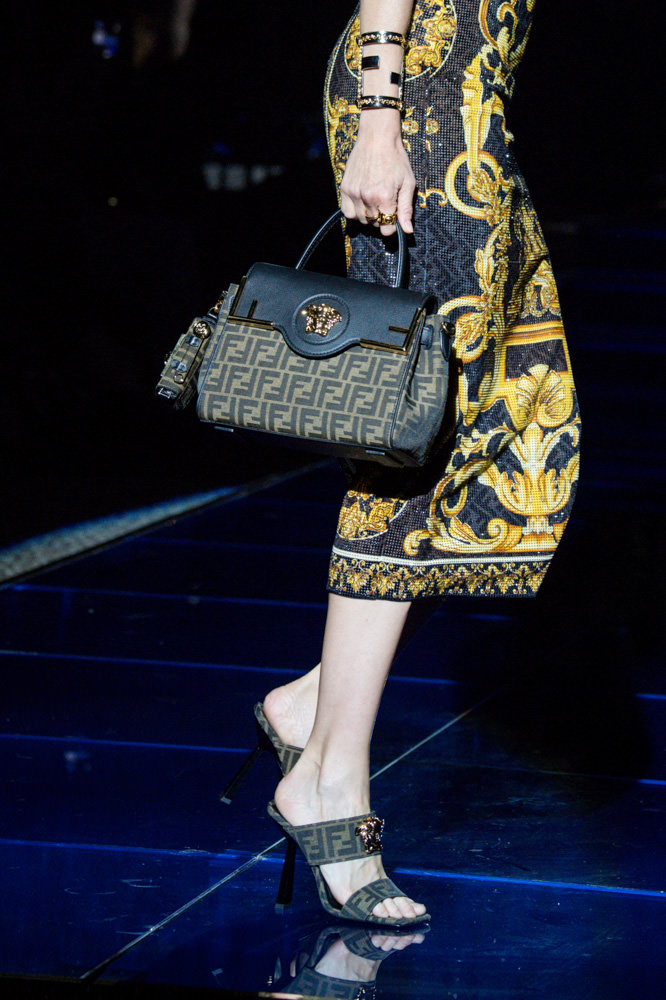 Versace X Fendi co-branded medusa collection bag - Xpurse