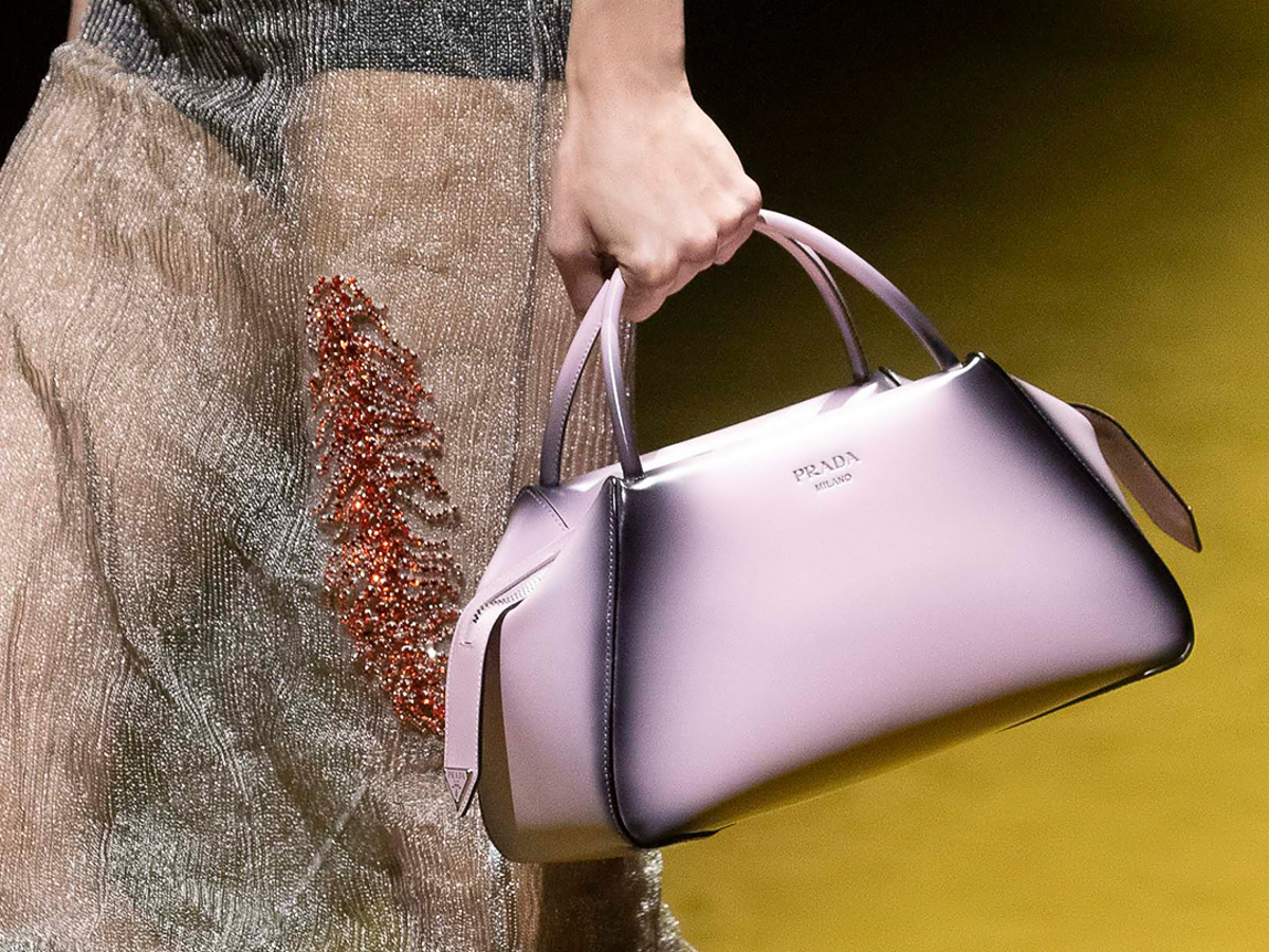 Looking Back To Go Forward: Gucci Delves Into Its Archives For Its Latest  Handbags