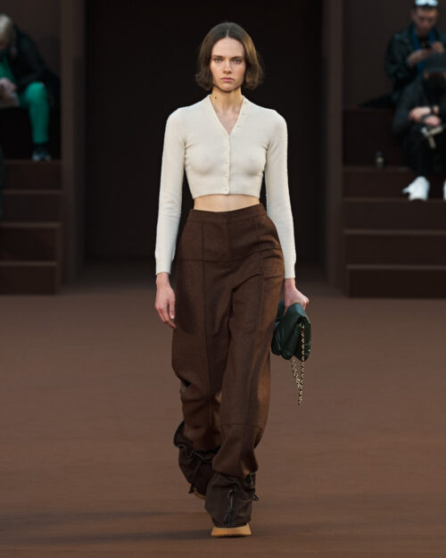 Icons Are Reinvigorated at Loewe for Fall 2022 - PurseBlog