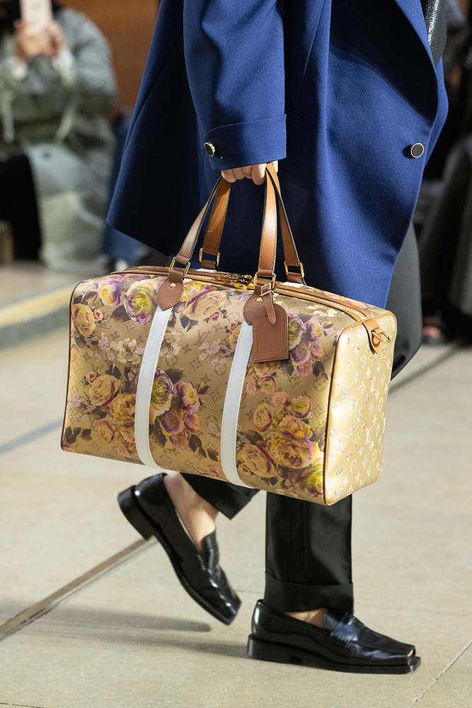 Louis Vuitton's Fall 2022 Floral Pattern Bag Collection - Tom +