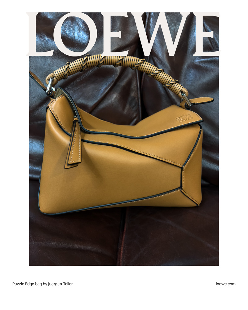 Loewe Logo on Loewe Building Editorial Photography - Image of loewe, brand:  154956017