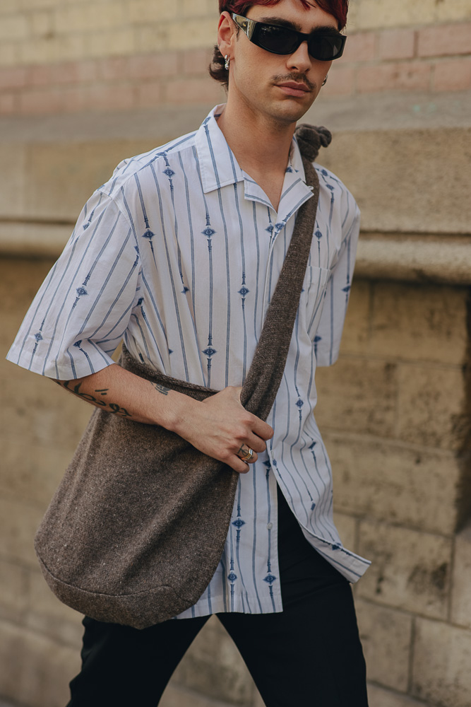 VC Trend Street Men's Barrel-shaped Shoulder Bag Fashion Design