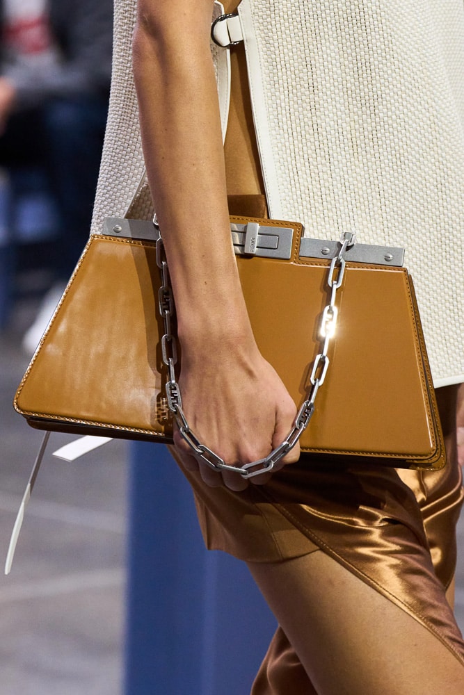 Four Handbag Trends That Ruled the Spring 2023 Runways - PurseBlog
