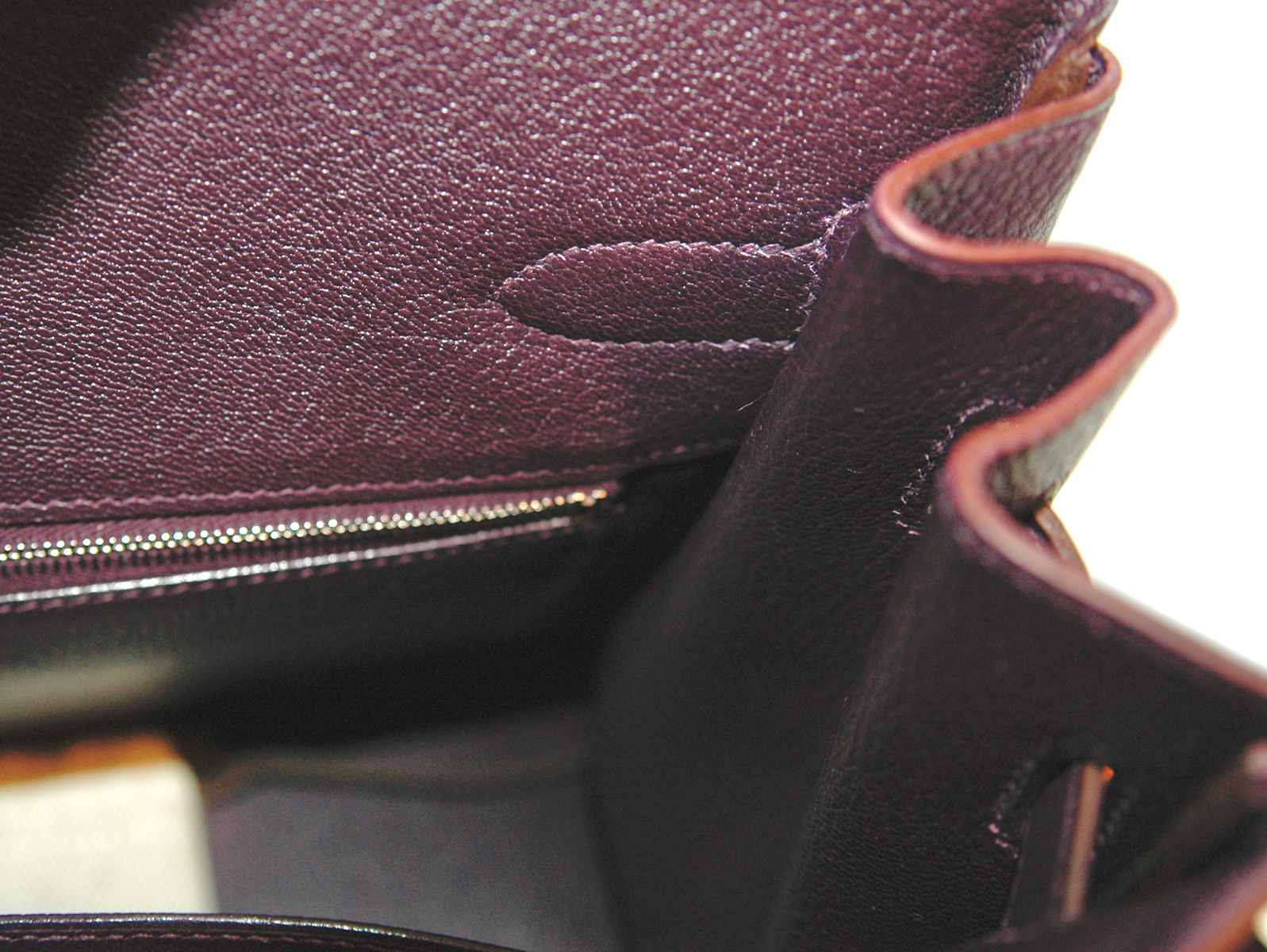 What's the Difference Between Clemence and Togo Leather? – FavoredLeather