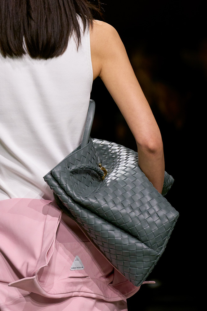 It Bag Alert: Bottega Veneta's Sardine Bag Is Becoming A Celebrity
