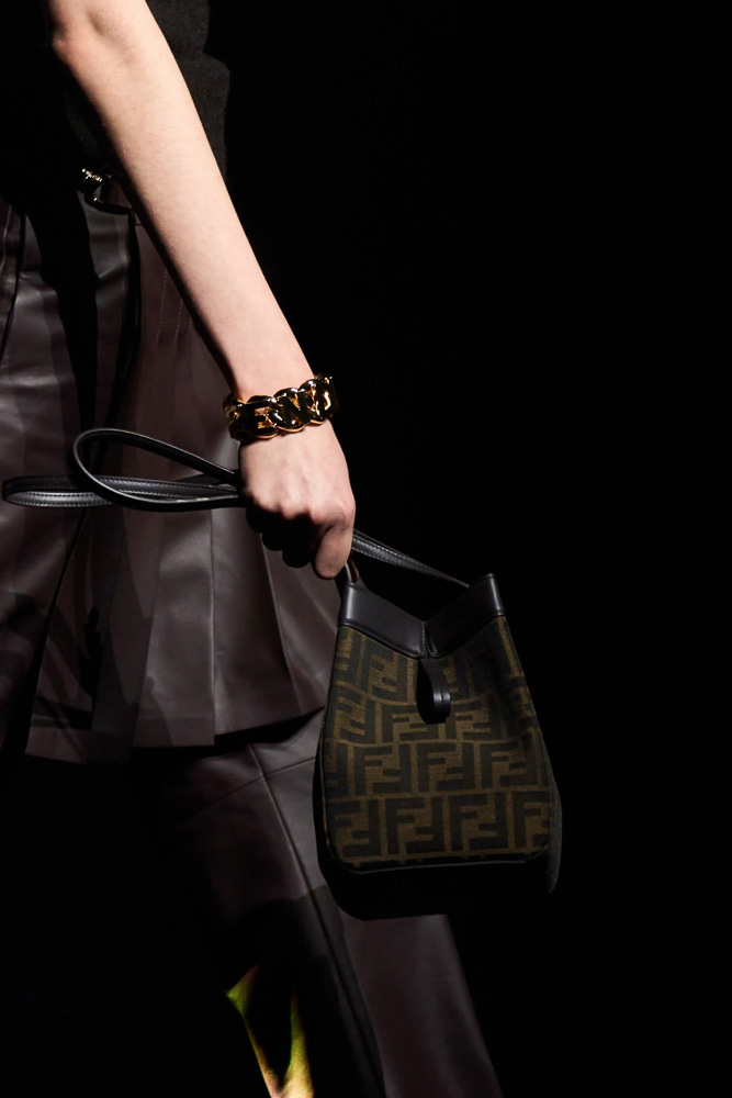 Fendi Roma Authentic Black Calf Leather Bag | eBay