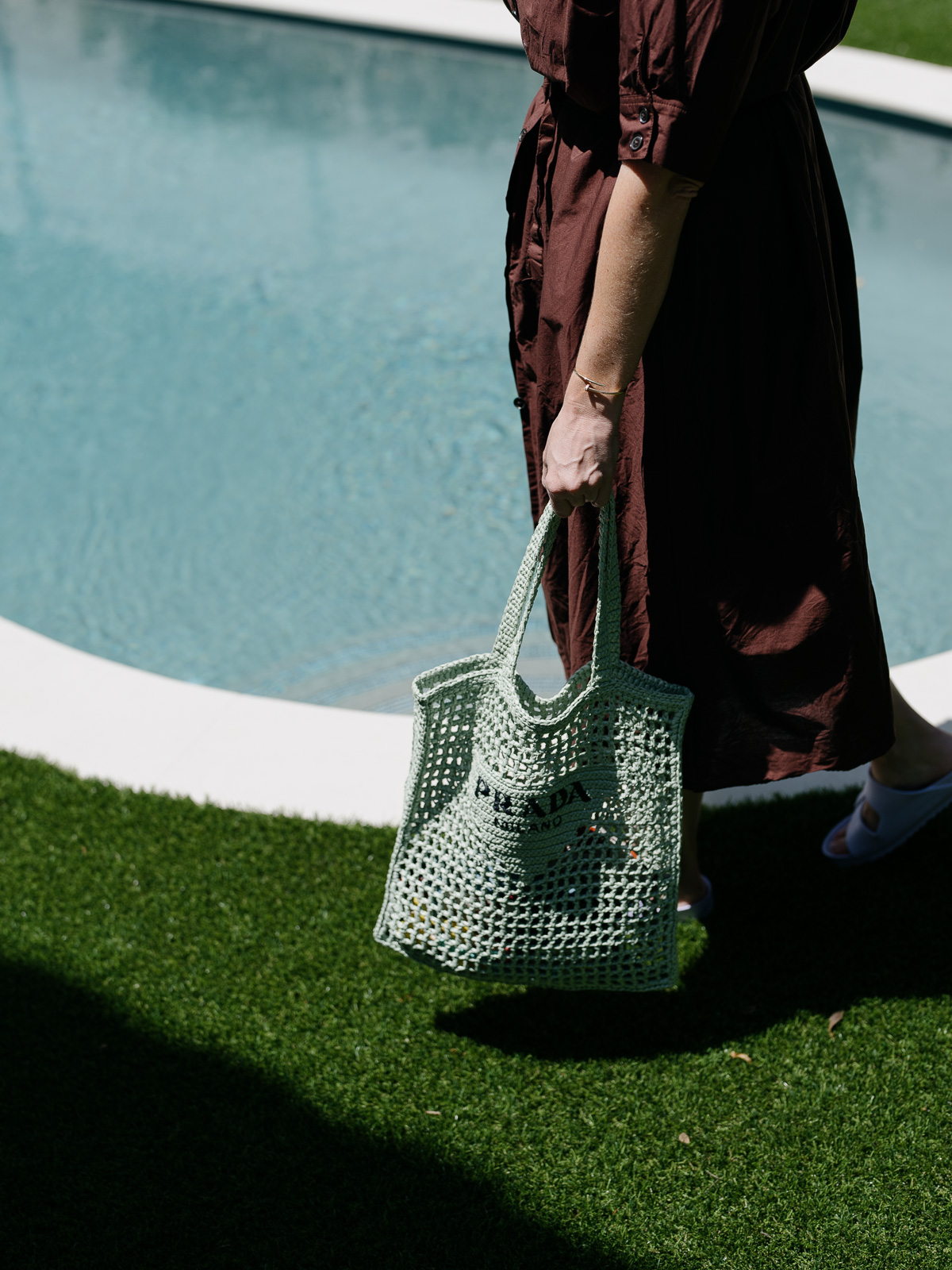 Prada Raffia Tote Bag with Origin Imbued with Summery Mood – EliteLaza