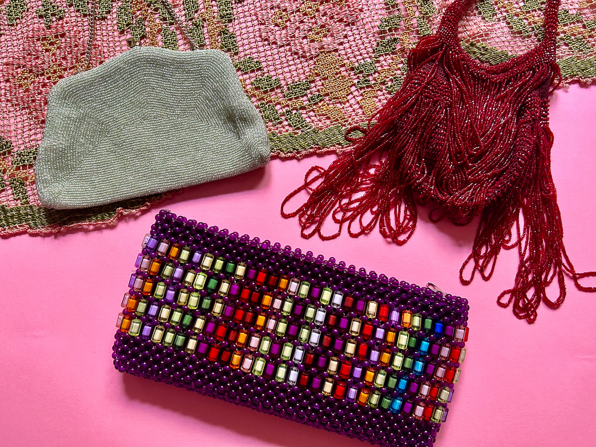A BRIEF HISTORY OF BEADED BAGS 11