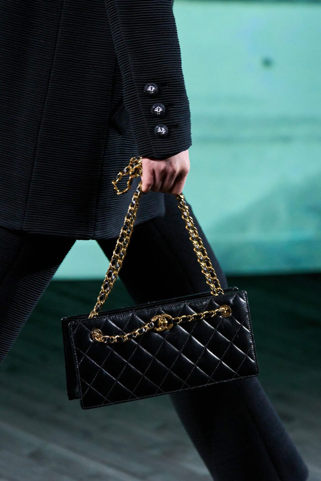 Chanel Fall 2024 Is an Ode to the Classics - PurseBlog