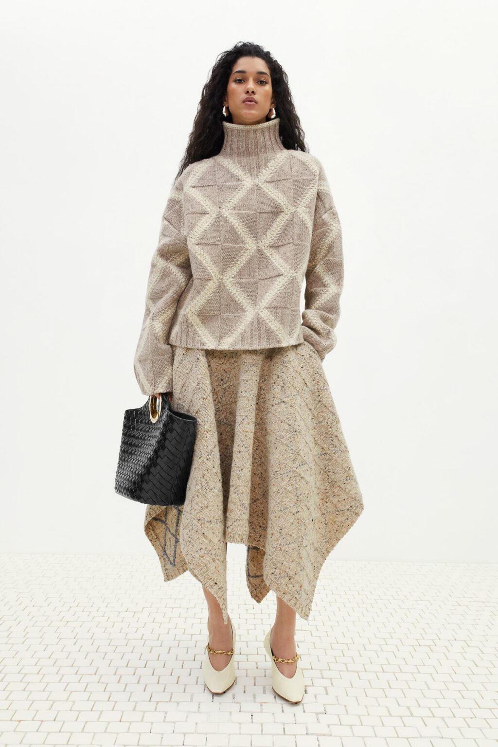 Get a Peek at Bottega Veneta’s Pre-Fall 2024 Collection - PurseBlog