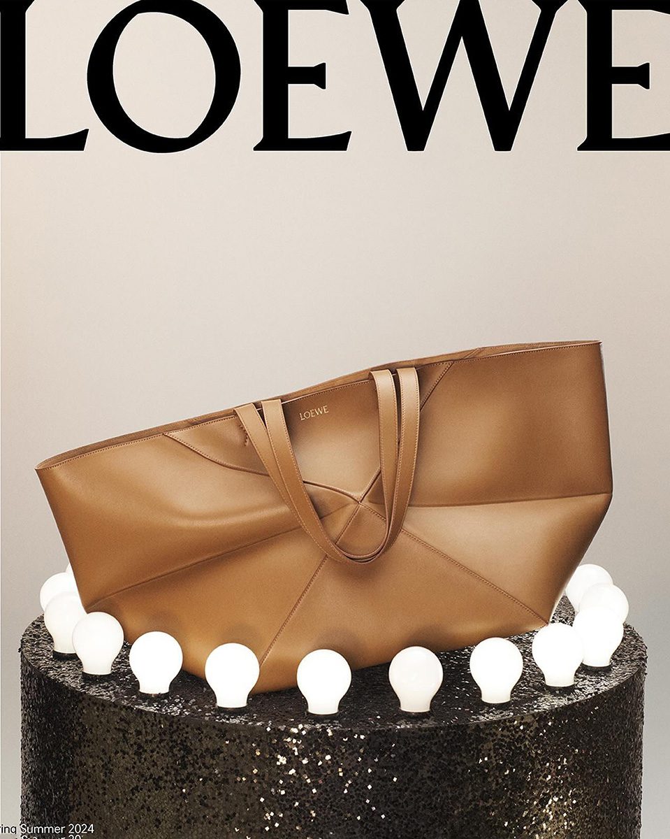 Loewe Puzzle Fold Tote Tan 1